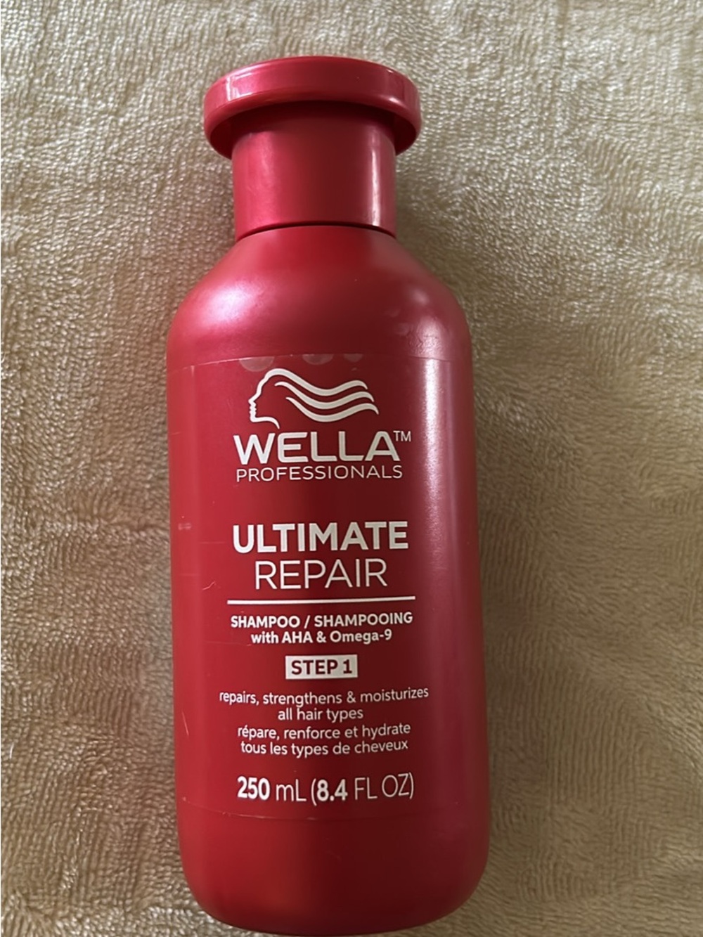 Wella Ultimate Repair Shampoo 250 ml/8.4 fl oz